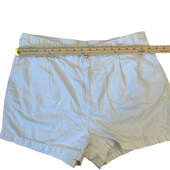 Denizen From Levi's Loose A-Line Shorts Size 16 Off-white/white - Picture 4 of 10